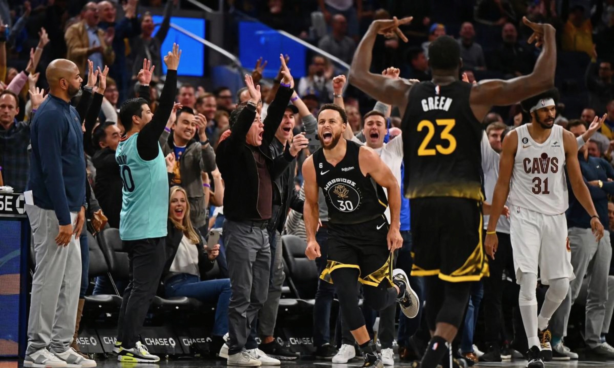 火箭外线火力全开，火力全开战胜马刺的简单介绍